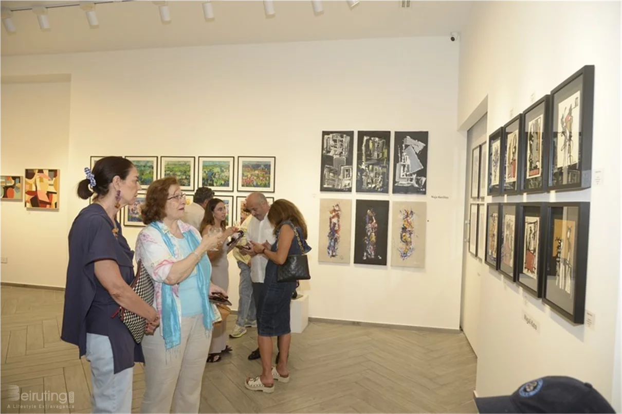 l'Exposition Collective L'été en Couleurs