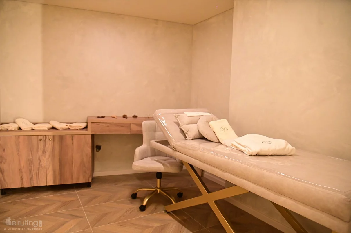 Opening of Glaze Beauty House