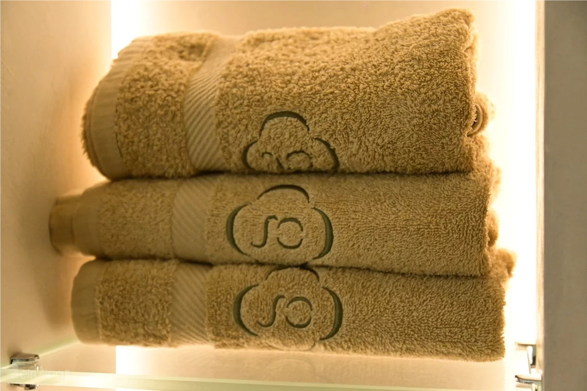 Opening of Glaze Beauty House