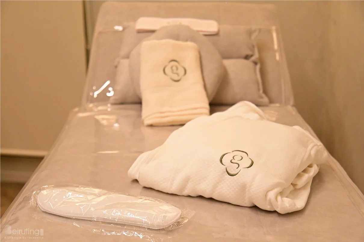 Opening of Glaze Beauty House