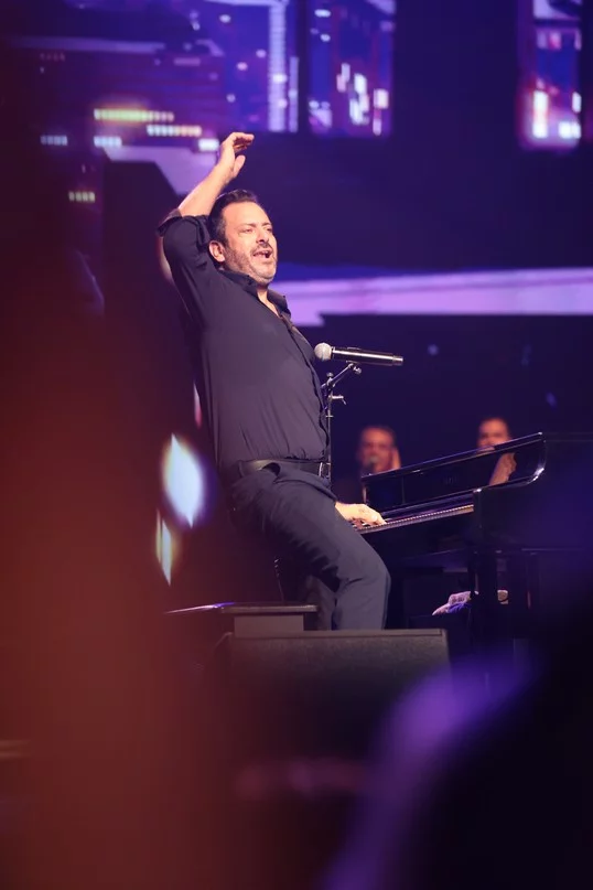 Guy Manoukian at Casino du Liban