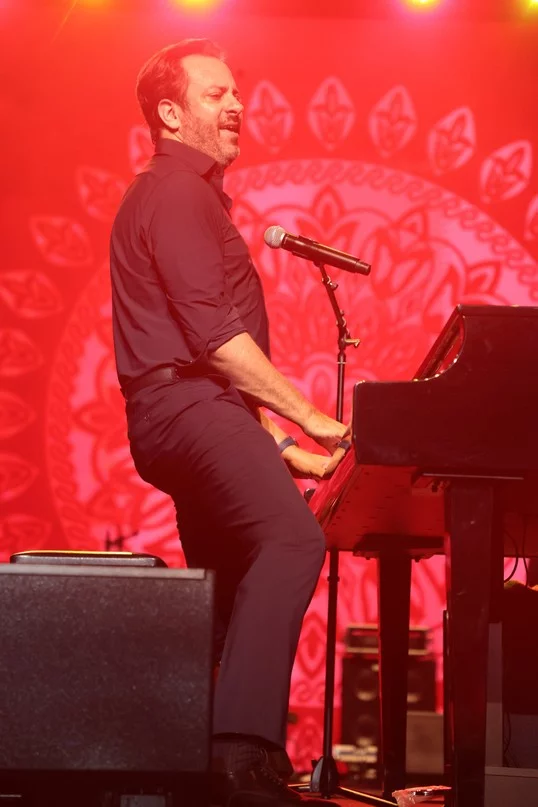 Guy Manoukian at Casino du Liban
