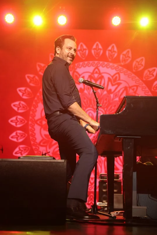 Guy Manoukian at Casino du Liban