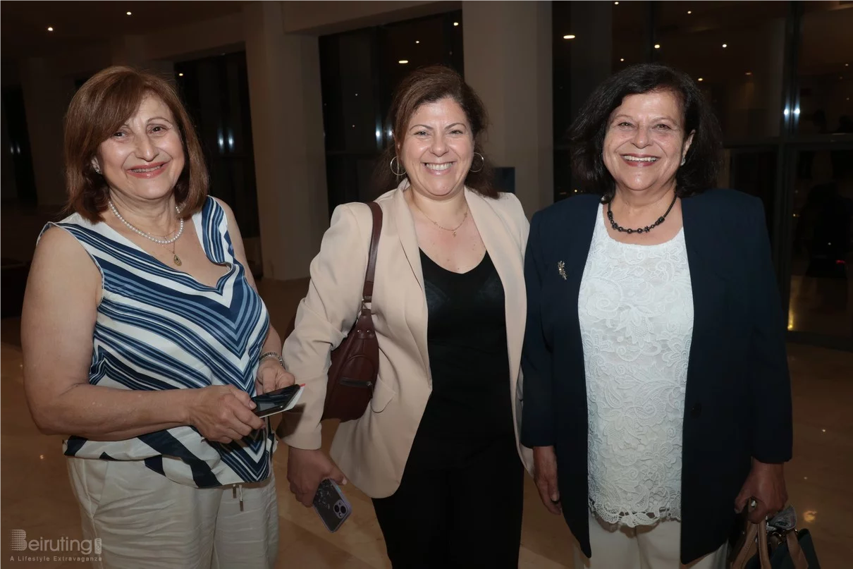 Guy Manoukian at Casino du Liban