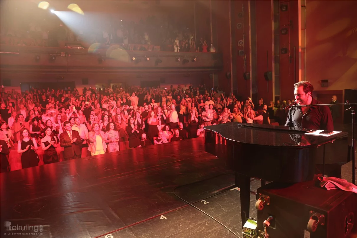 Guy Manoukian at Casino du Liban