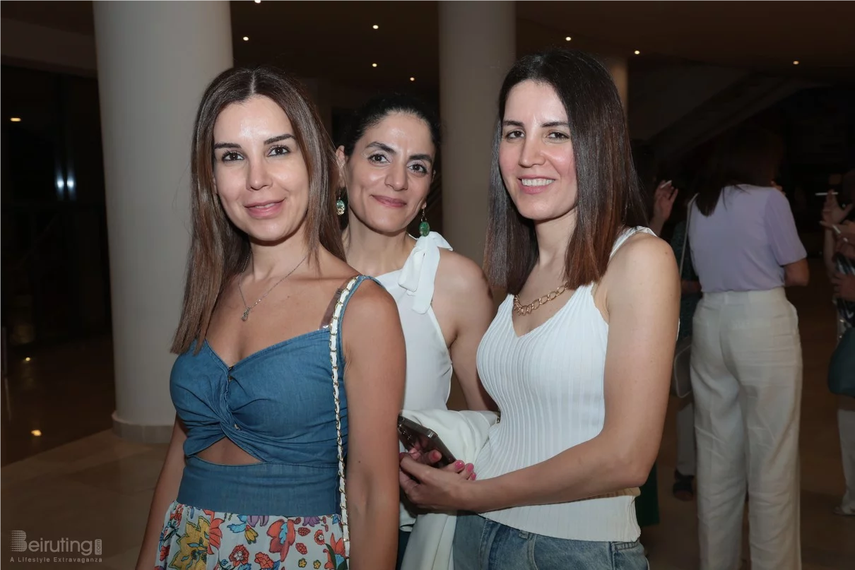 Guy Manoukian at Casino du Liban