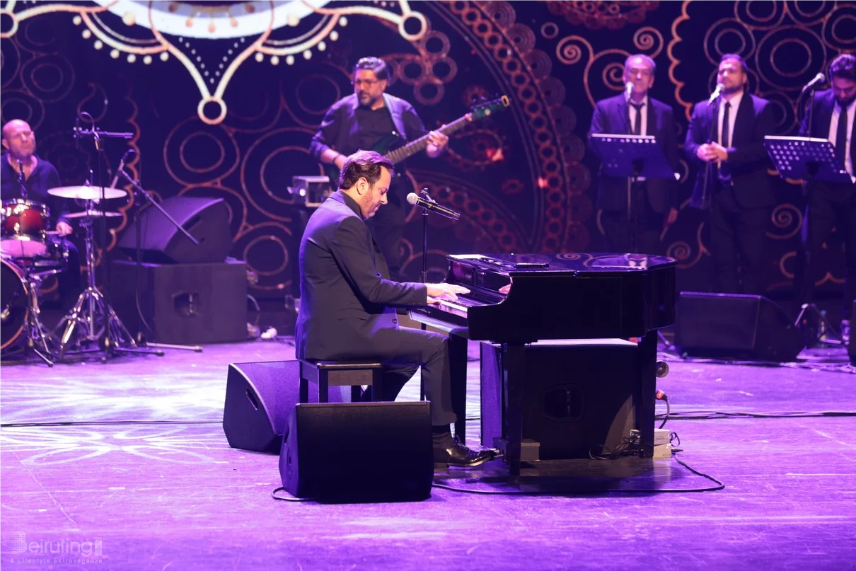 Guy Manoukian at Casino du Liban