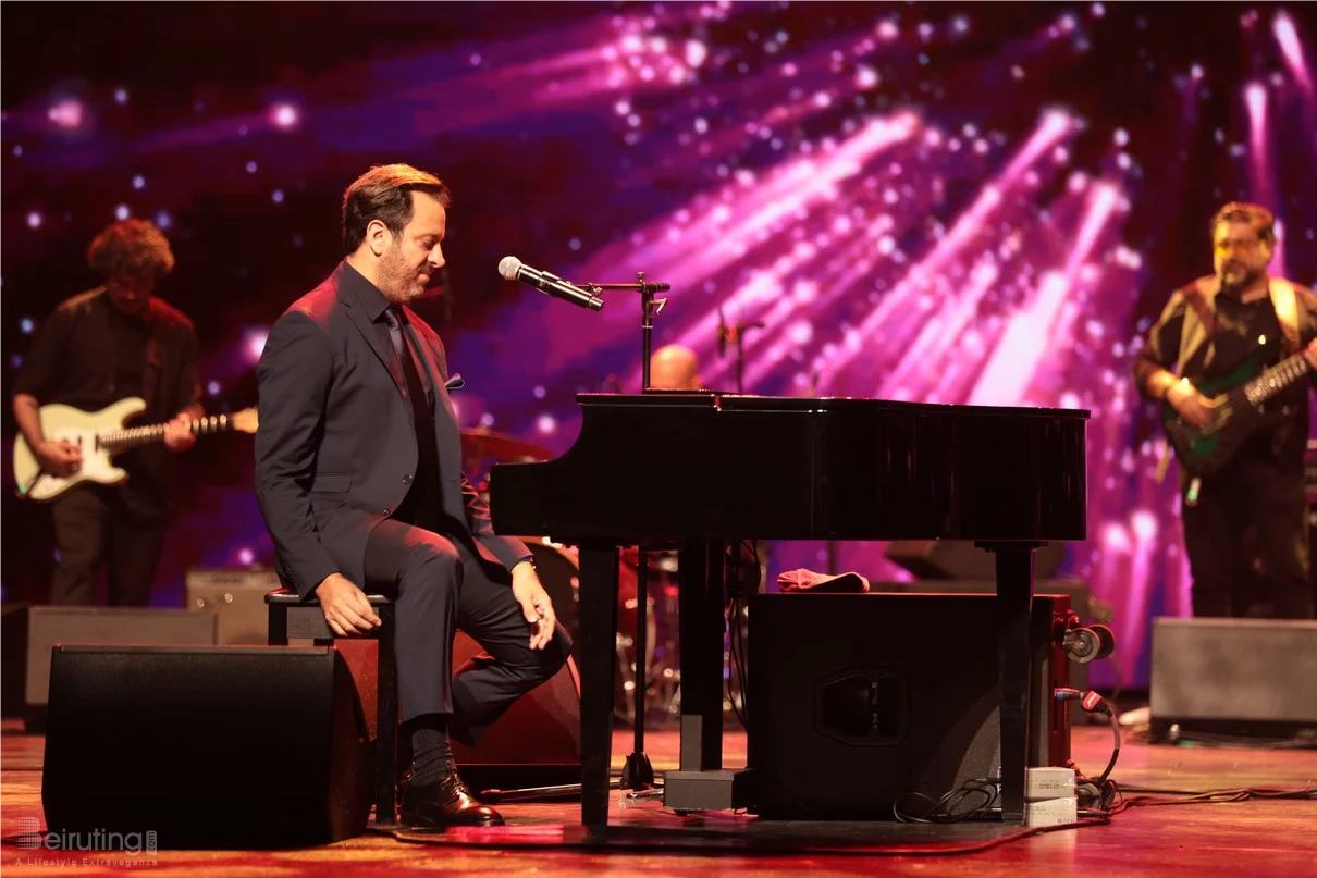 Guy Manoukian at Casino du Liban