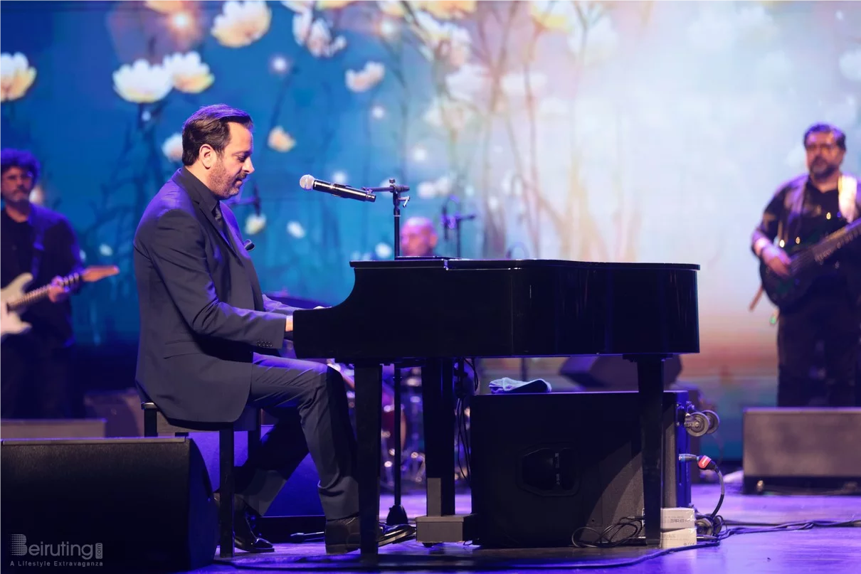 Guy Manoukian at Casino du Liban