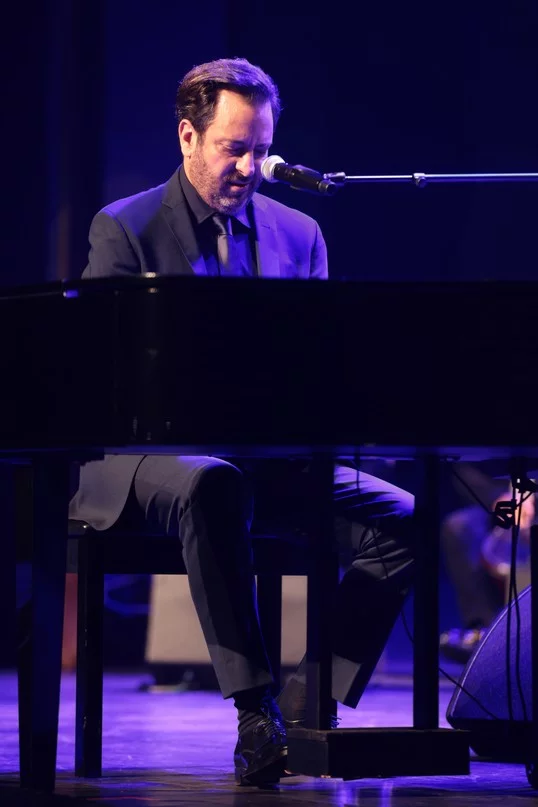 Guy Manoukian at Casino du Liban