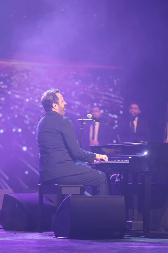 Guy Manoukian at Casino du Liban