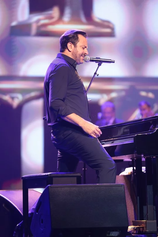 Guy Manoukian at Casino du Liban