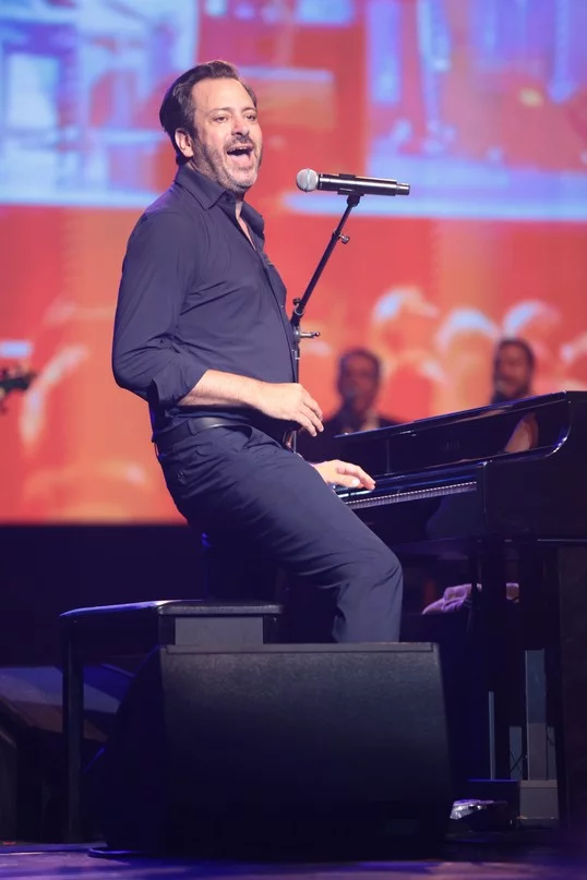 Guy Manoukian at Casino du Liban