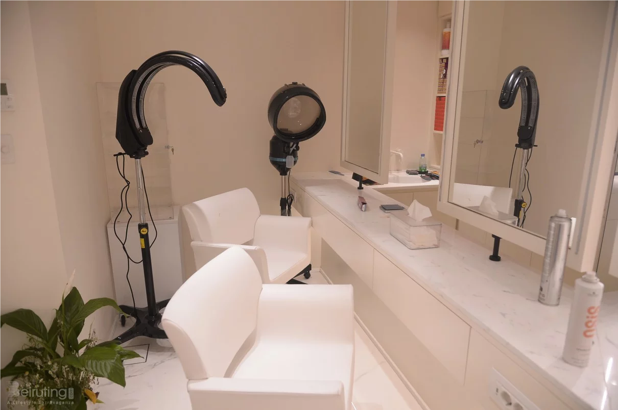 Opening of Salon Sami Idriss