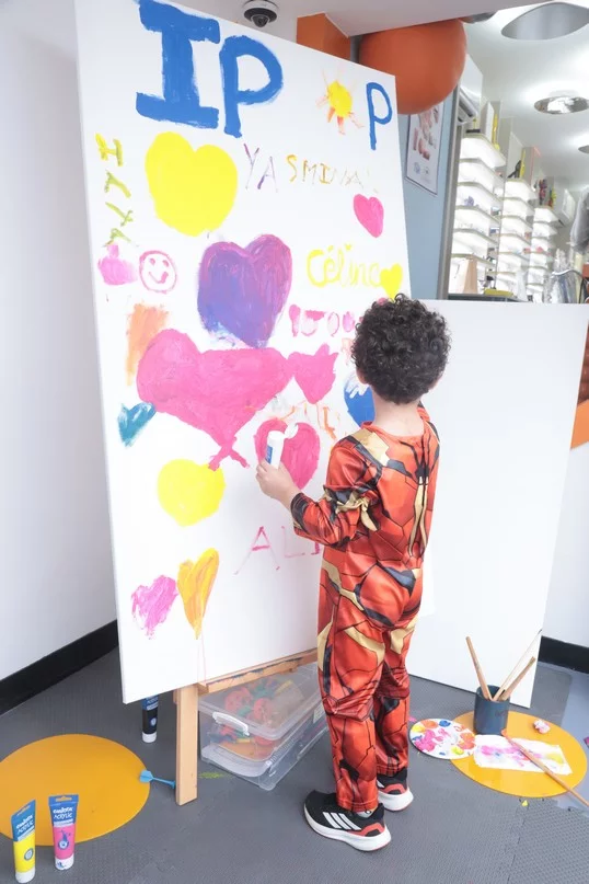 Opening of i-Pop Optics