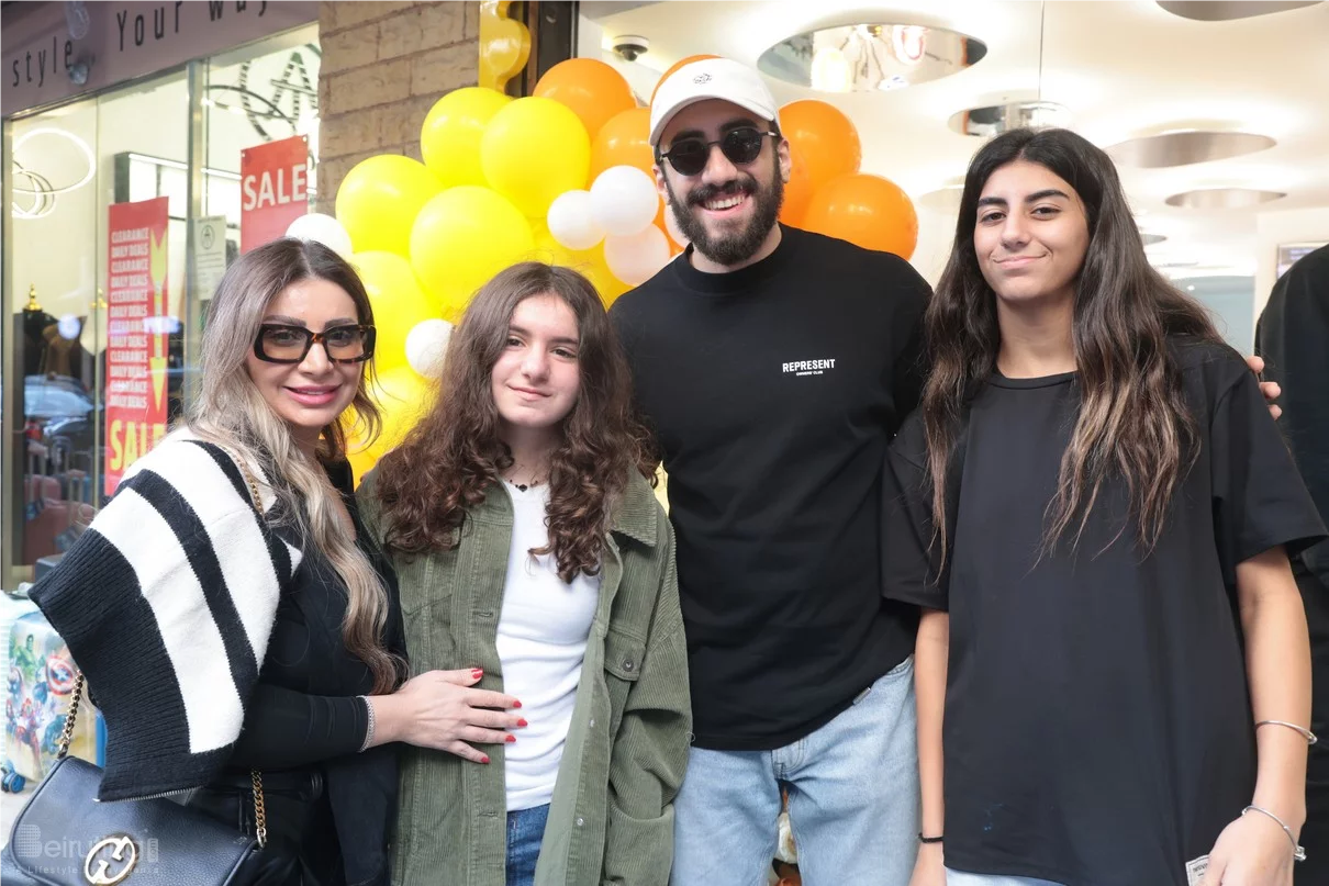 Opening of i-Pop Optics