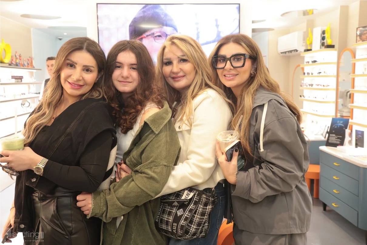 Opening of i-Pop Optics