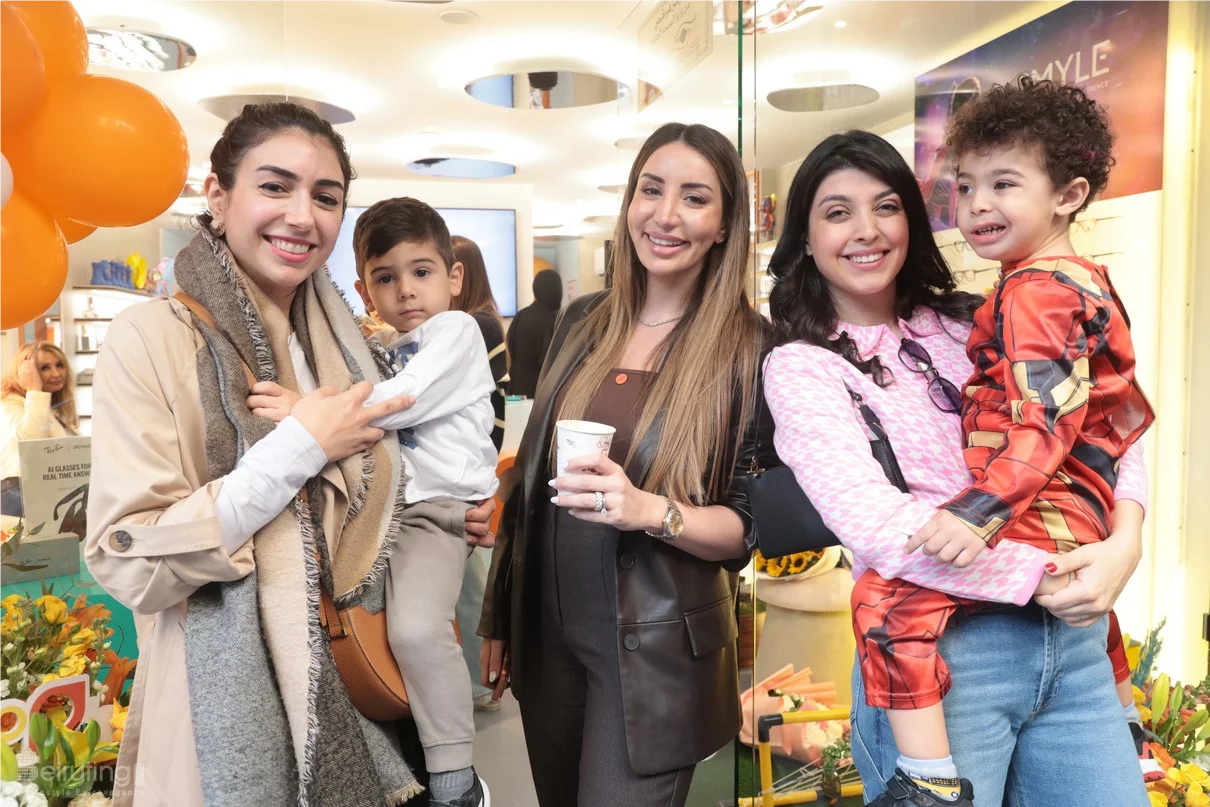 Opening of i-Pop Optics