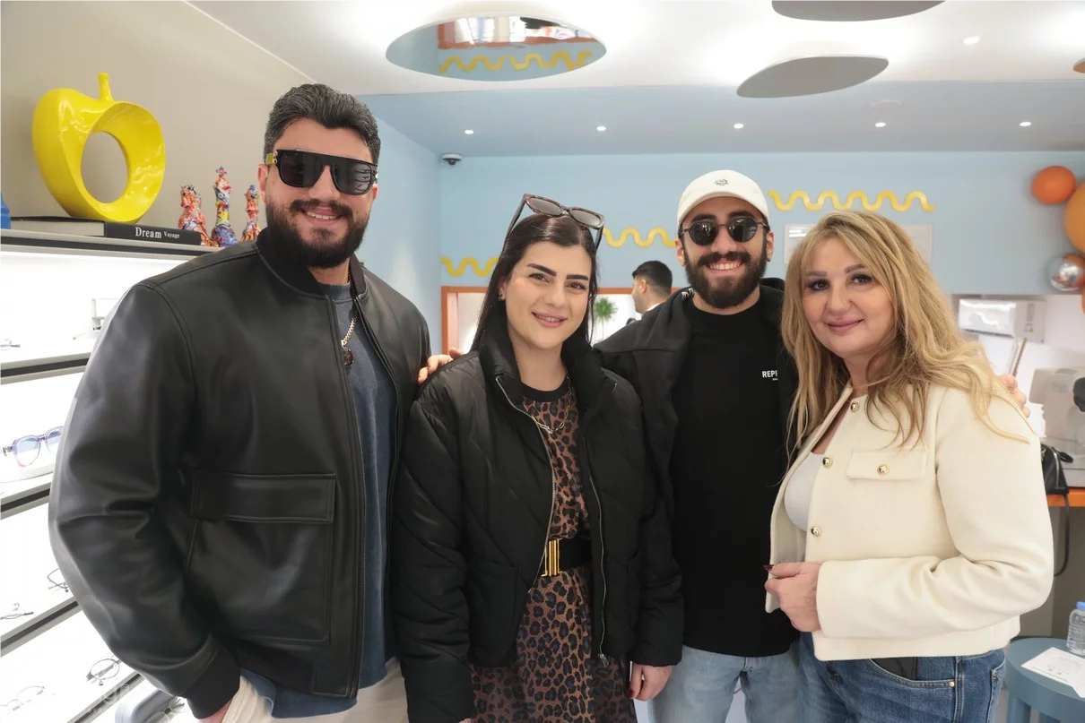 Opening of i-Pop Optics