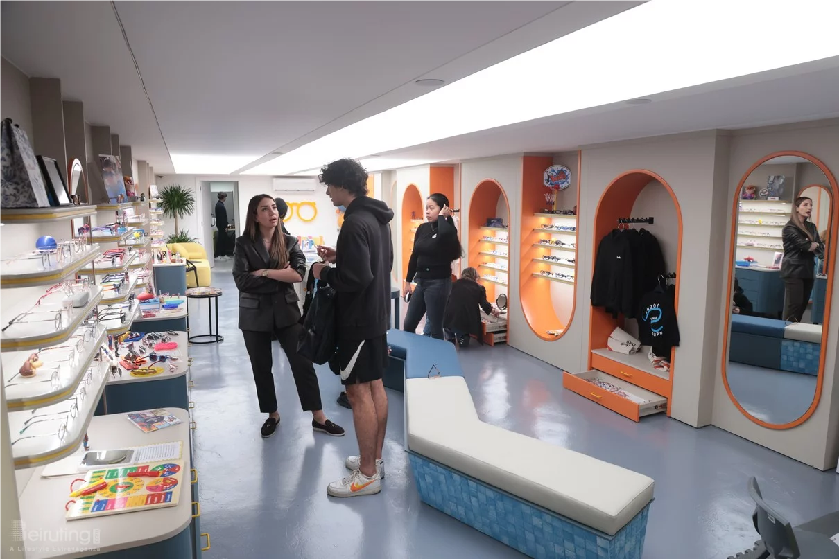 Opening of i-Pop Optics