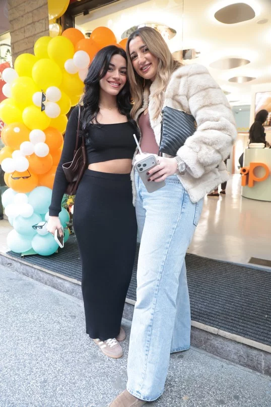 Opening of i-Pop Optics