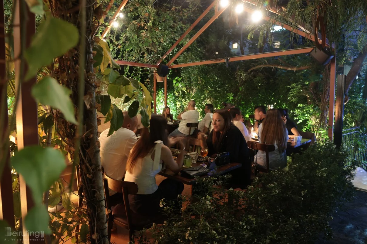 Ivy Social Club on Saturday Night