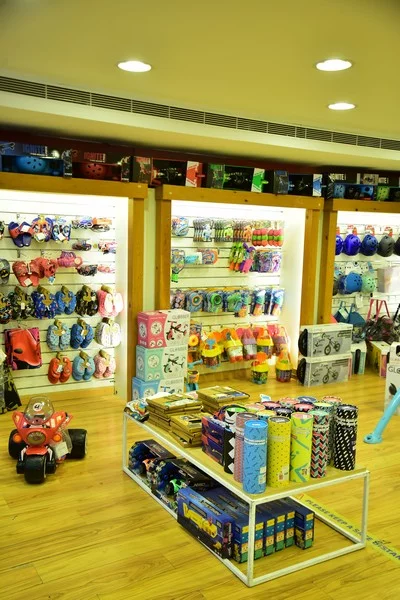 JouéClub Summer Edition Store at Beirut Souks