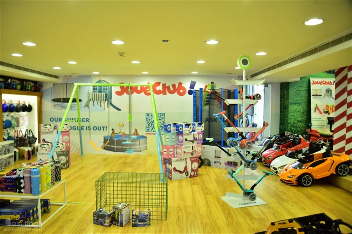 JouéClub Summer Edition Store at Beirut Souks