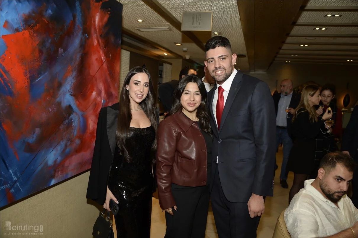 Christmas Tree Lighting Celebration at Kempinski Summerland Hotel & Resort