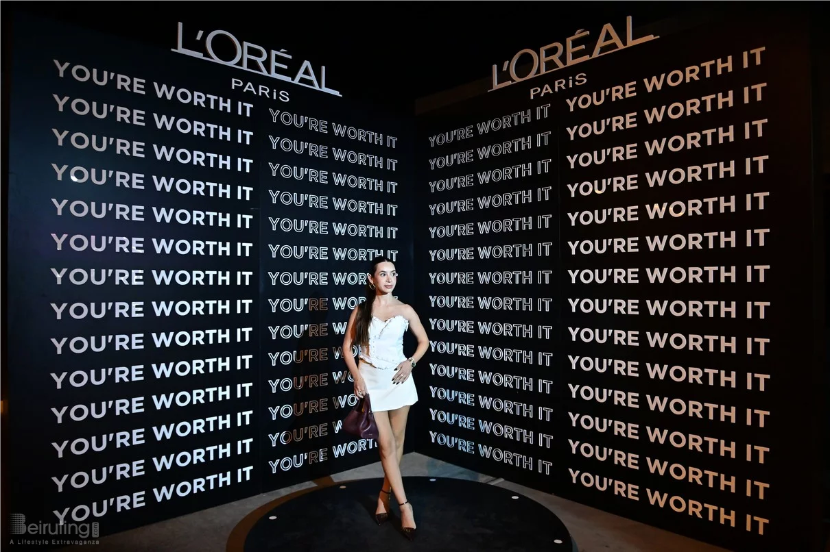 L'Oreal Paris The Glow & Gloss Museum