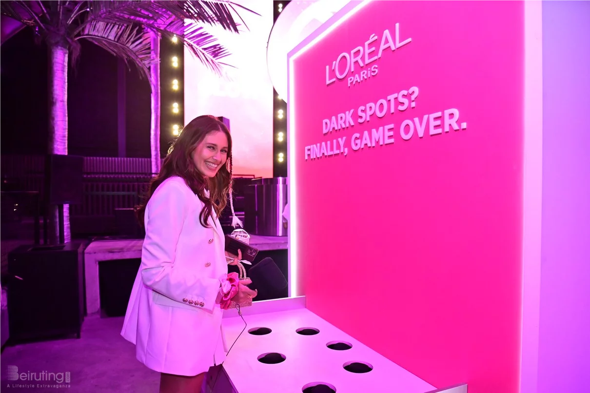 L'Oreal Paris The Glow & Gloss Museum