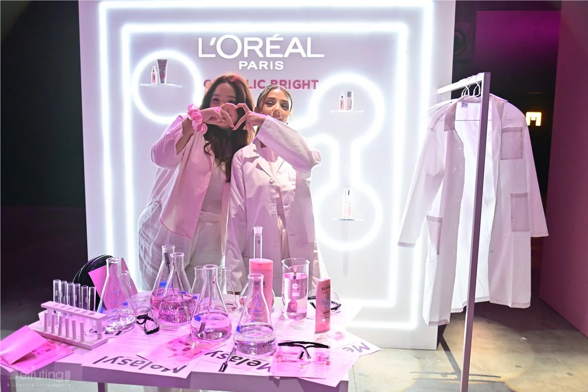 L'Oreal Paris The Glow & Gloss Museum