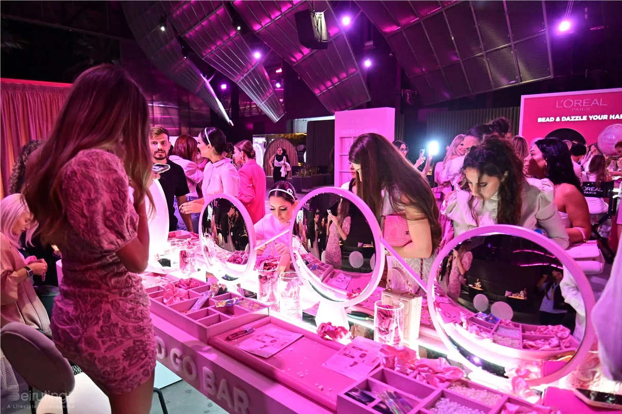 L'Oreal Paris The Glow & Gloss Museum