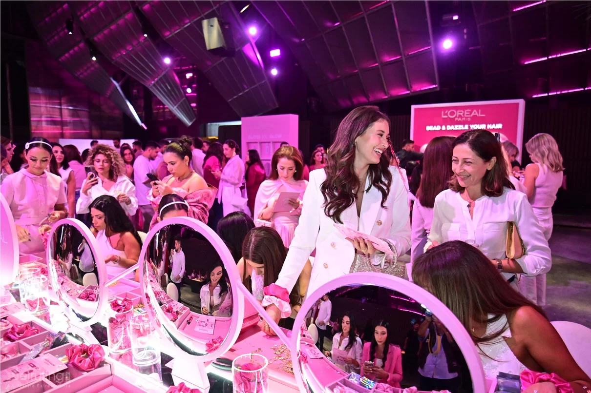 L'Oreal Paris The Glow & Gloss Museum