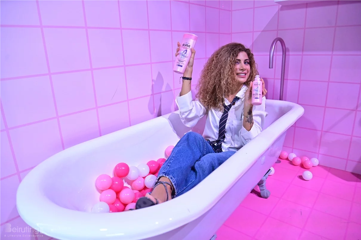 L'Oreal Paris The Glow & Gloss Museum