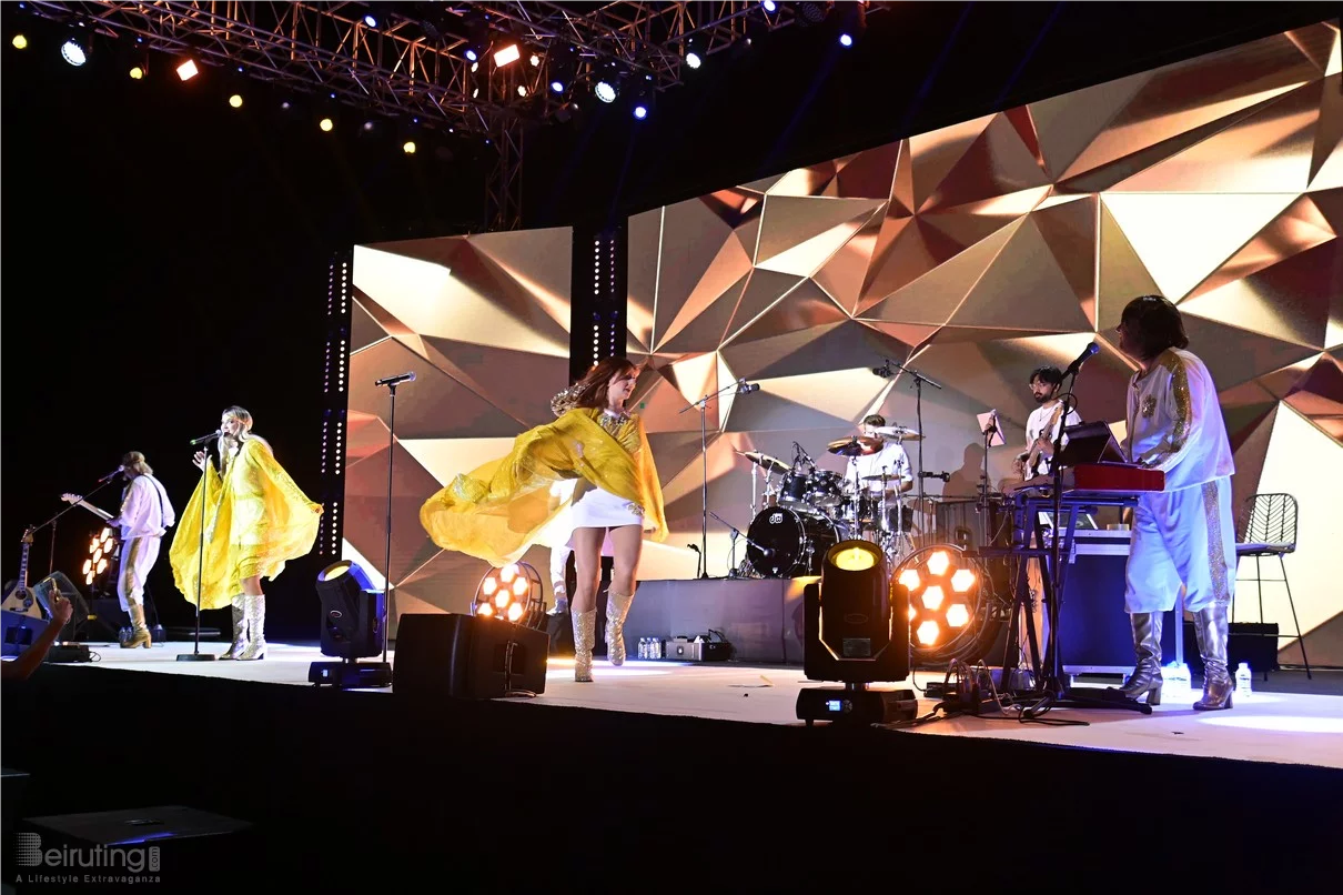 MANIA THE ABBA TRIBUTE