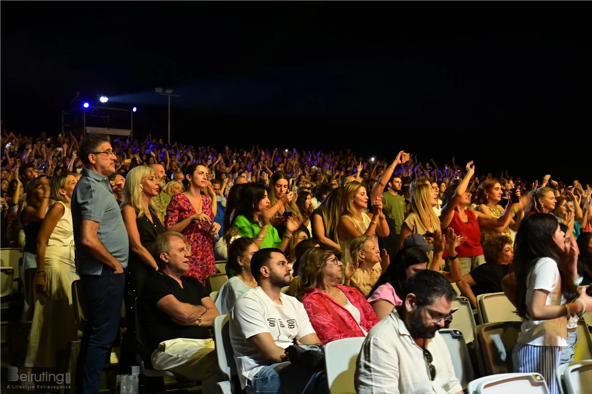 MANIA THE ABBA TRIBUTE