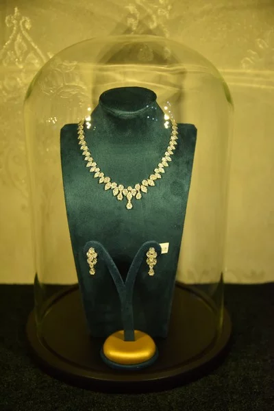 Grand Opening of Mekanna Jewelry 