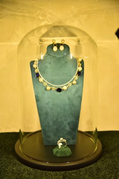 Grand Opening of Mekanna Jewelry 