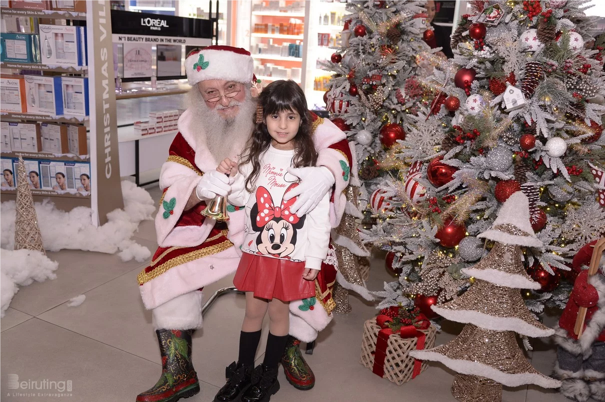 Christmas Celebration at Pharmacie Chiha