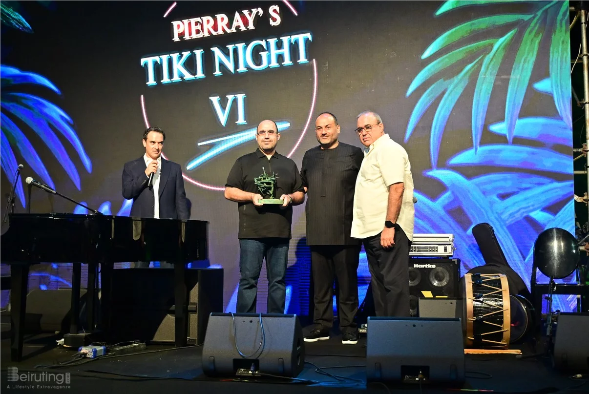 Pierray Tiki Bar Night