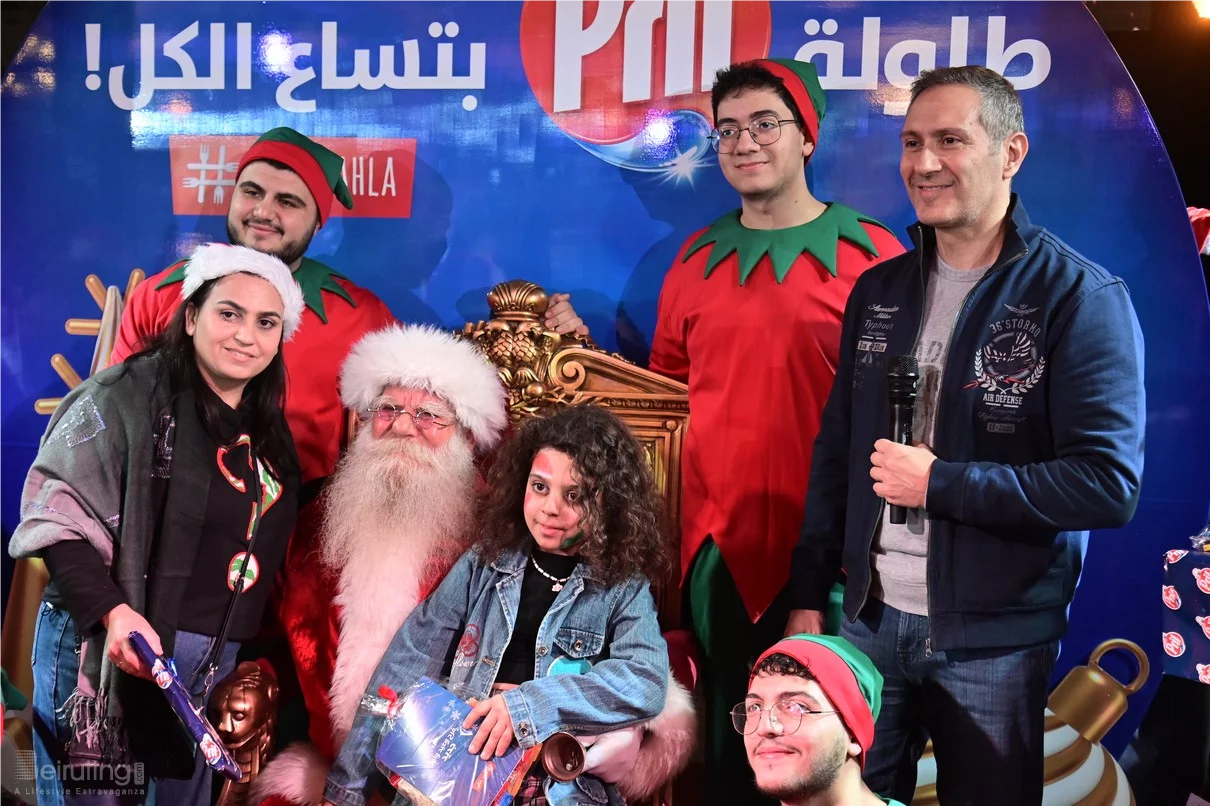 Pril Christmas Dinner at Grandhouse