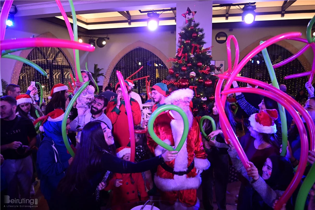 Pril Christmas Dinner at Grandhouse