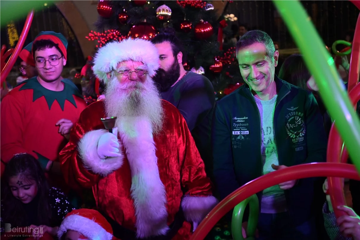 Pril Christmas Dinner at Grandhouse