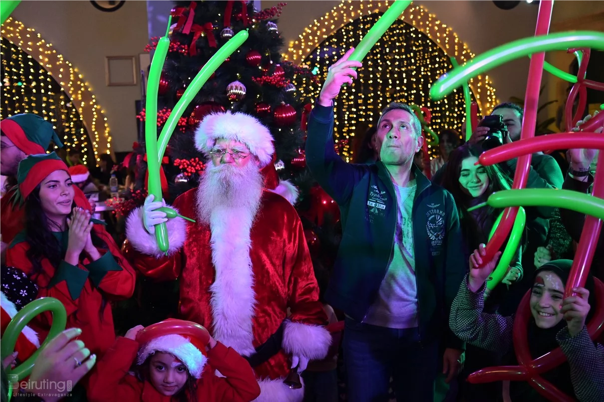 Pril Christmas Dinner at Grandhouse