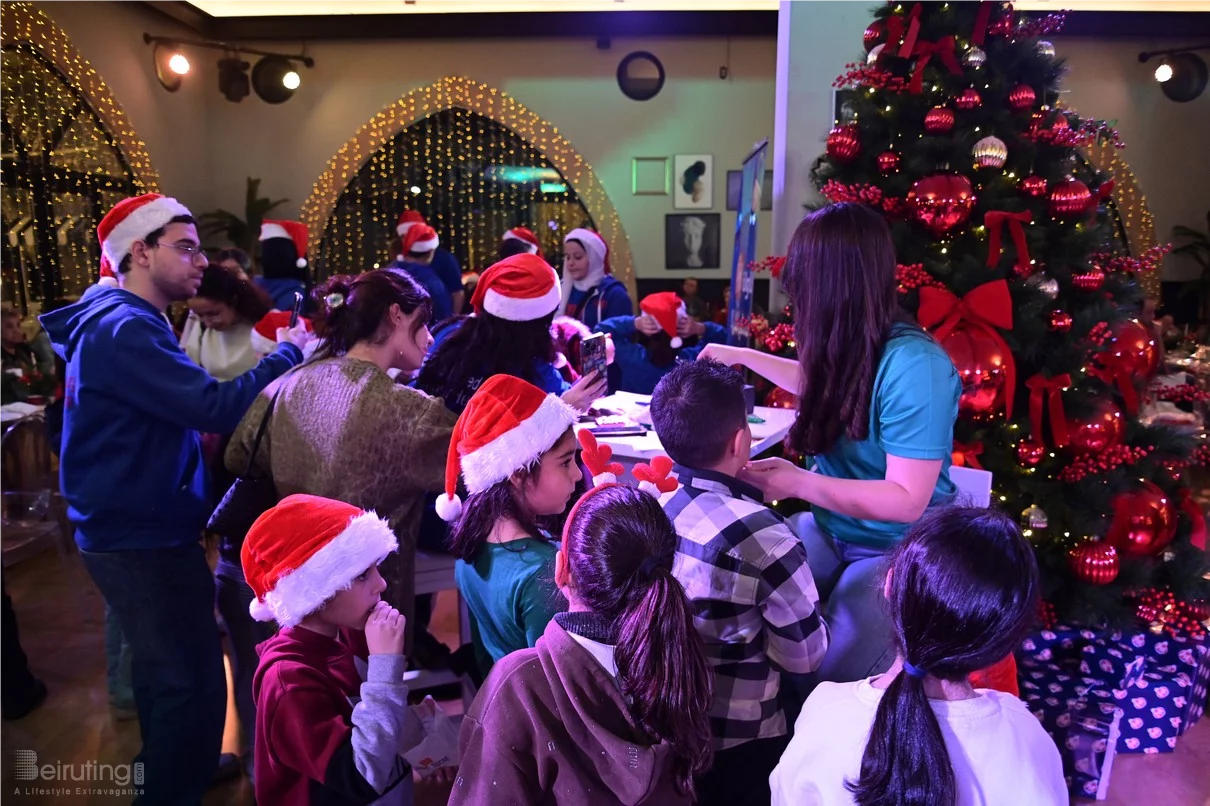 Pril Christmas Dinner at Grandhouse