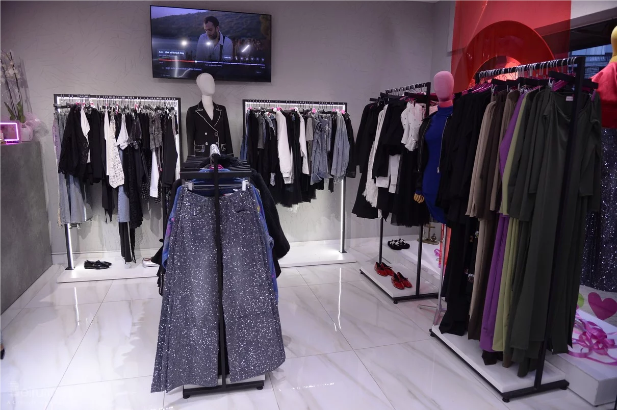 Opening of Quatre Epingles