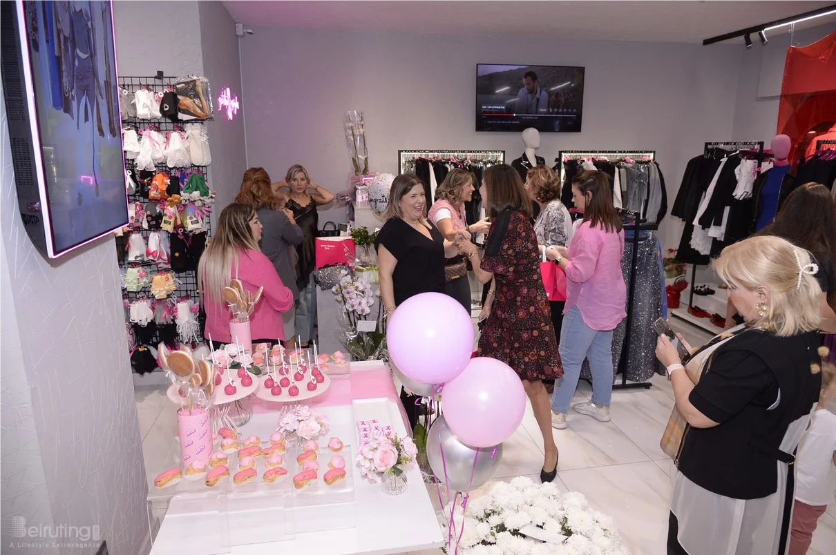 Opening of Quatre Epingles