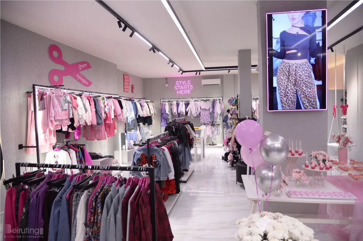 Opening of Quatre Epingles