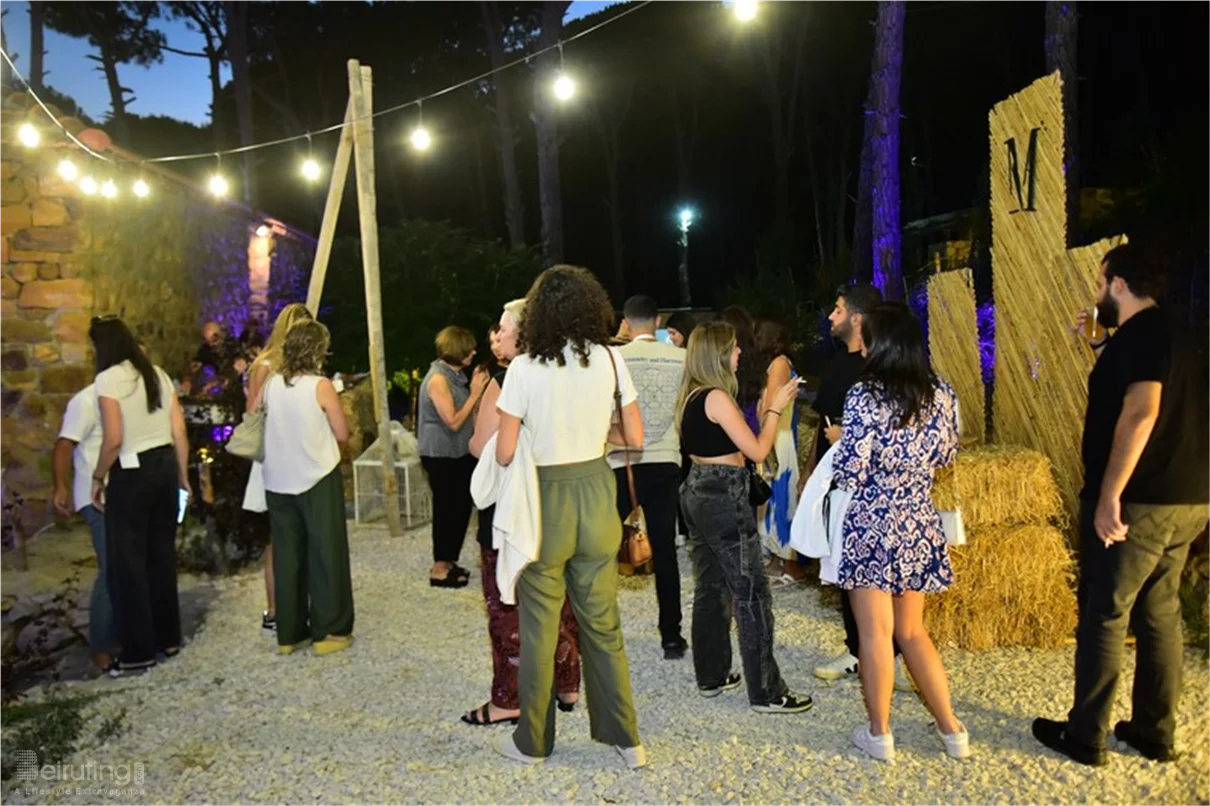 Mañana Al-Nahil Collection at Retro Village